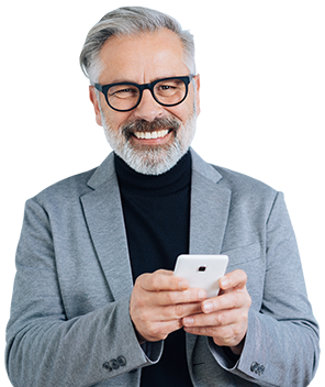 Hombre con celular