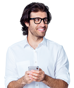 Hombre con celular